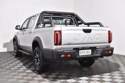 2025 JAC
T9 Oasis