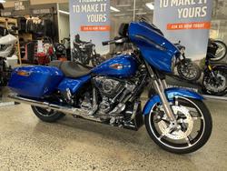 2025 Harley-Davidson Street Glide 117 (FLHX) Touring Blue