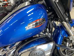 2025 Harley-Davidson Street Glide 117 (FLHX) Touring Blue