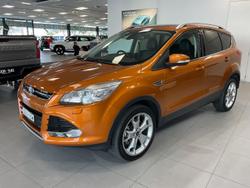 2015 Ford
Kuga Titanium