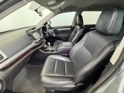 2017 Toyota
Kluger GXL