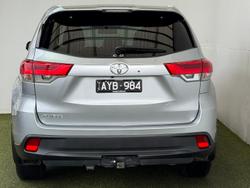 2017 Toyota
Kluger GXL