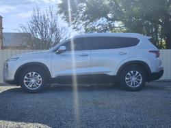 2021 Hyundai
                Santa Fe 