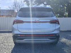 2021 Hyundai
                Santa Fe 