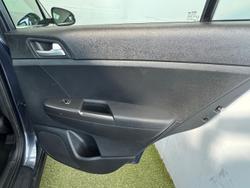 2017 Kia
Sportage Si
