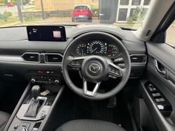 2024 Mazda
CX-5 G25 Maxx Sport