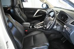 2017 Mitsubishi
Pajero Sport GLS