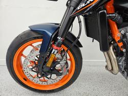 2023 Ktm 890 DUKE R Blue