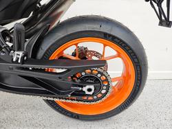 2023 Ktm 890 DUKE R Blue