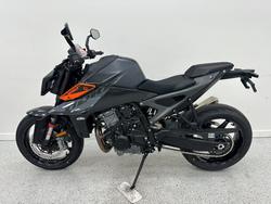 2024 Ktm 990 DUKE Orange