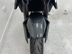 2024 Ktm 990 DUKE Orange