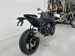 2024 Ktm 990 DUKE Orange