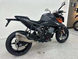 2024 Ktm 990 DUKE Orange