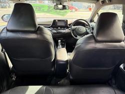 2017 Toyota
C-HR Koba