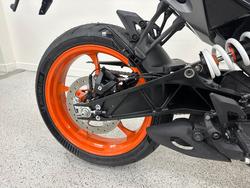 2024 Ktm 390 DUKE Blue
