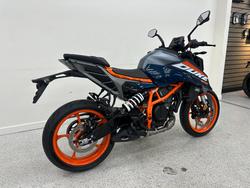 2024 Ktm 390 DUKE Blue
