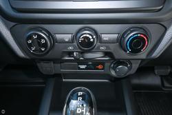 2025 Isuzu
D-MAX SX