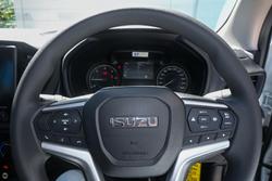 2025 Isuzu
D-MAX SX