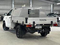 2016 Toyota
Hilux Workmate
