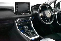 2020 Toyota
RAV4 Cruiser