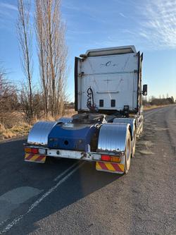 2017 Kenworth T610 Series T610SAR