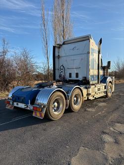2017 Kenworth T610 Series T610SAR