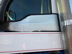 2017 Kenworth T610 Series T610SAR