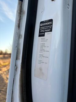 2017 Kenworth T610 Series T610SAR