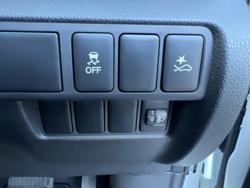 2020 Mitsubishi
Eclipse Cross ES