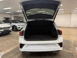 2025 Volkswagen T-Roc 140TSI R-Line