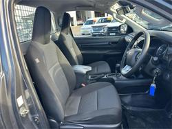 2021 TOYOTA
HILUX WORKMATE
