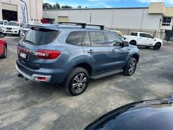 2016 FORD
EVEREST TREND