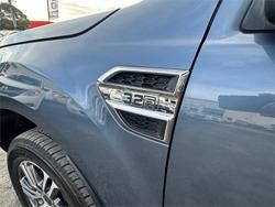 2016 FORD
EVEREST TREND