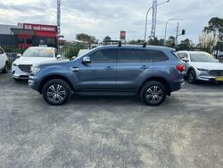 2016 FORD
EVEREST TREND