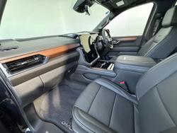 2024 GMC
Yukon Denali