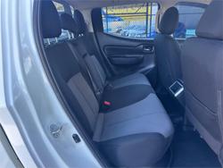 2019 MITSUBISHI
TRITON GLX PLUS (4x4)