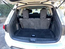 2016 NISSAN
PATHFINDER ST (4x2)