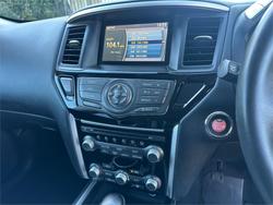 2016 NISSAN
PATHFINDER ST (4x2)