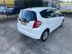 2010 HONDA
JAZZ VTi