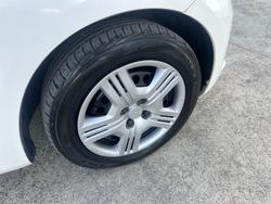 2010 HONDA
JAZZ VTi
