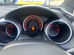 2010 HONDA
JAZZ VTi