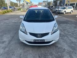 2010 HONDA
JAZZ VTi