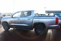 2024 Mitsubishi
Triton GLS