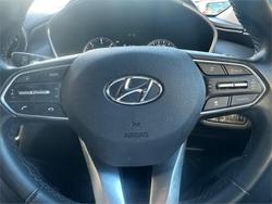 2020 HYUNDAI
SANTA FE ELITE CRDi (AWD)