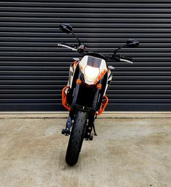2013 KTM 690 Duke Duke