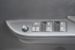2016 Toyota
Hilux Workmate