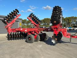 0 TATU GCRO 7010 7.2m 56 Plate Offset Disct Disc Folding USED RED