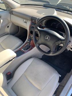 2004 Mercedes-Benz
C-Class C200 Kompressor Classic