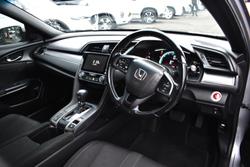 2017 Honda
Civic VTi-S