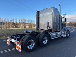 2025 Kenworth T909